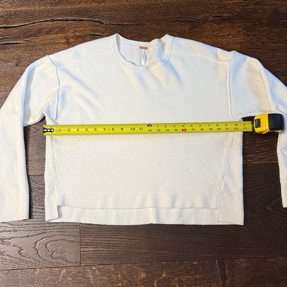 Free People Luna Pullover in White / XS - Picture 8 of 10